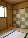 お部屋⑧　竹藪を望める和室。